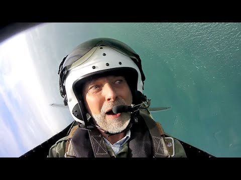 BOULTBEE SPITFIRE: Victory Roll &amp; Flight Where Prince Harry Sat!